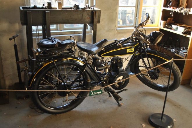 51405611_778497452526069_8933026110136909824_n